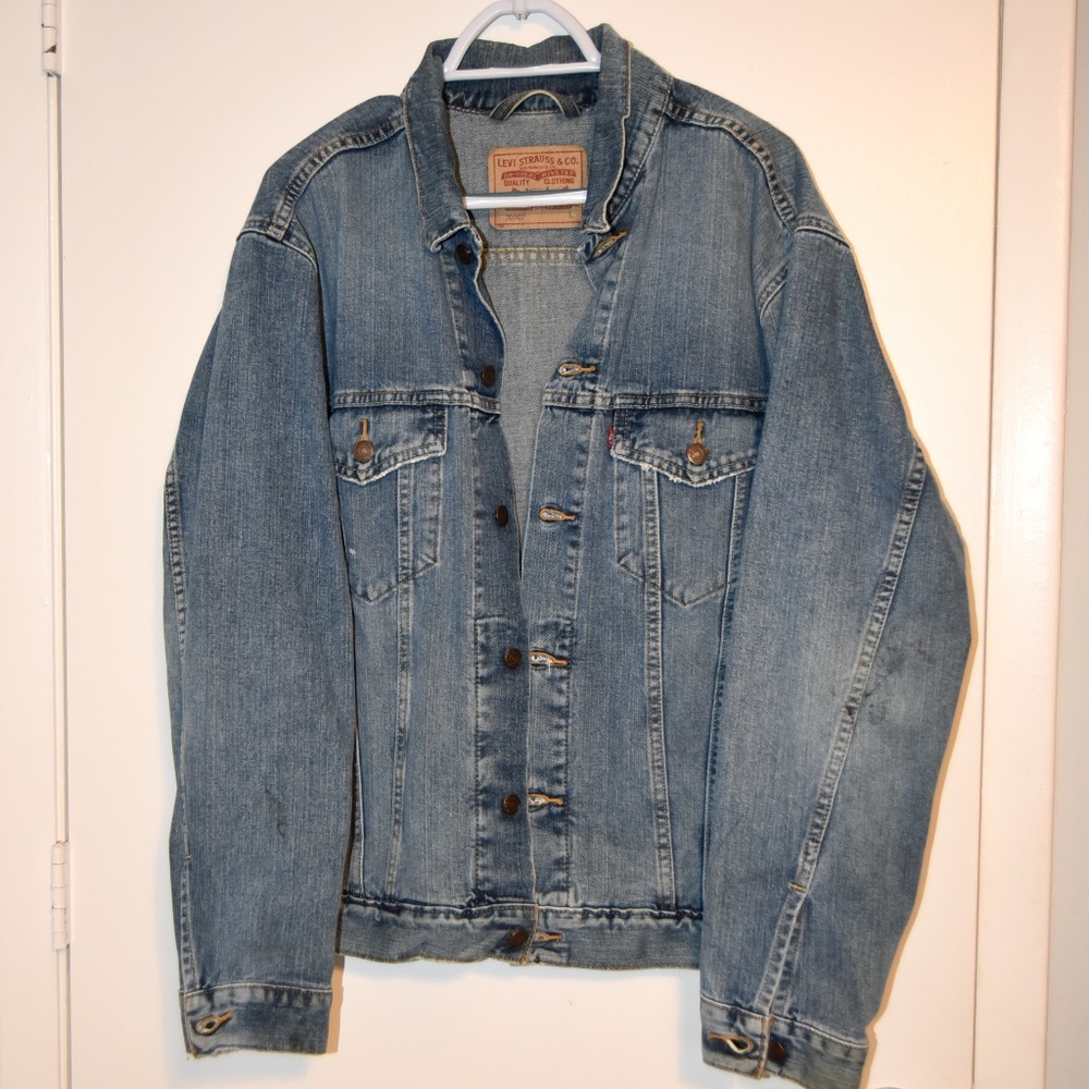 Men Vintage Levi's Trucker Denim Jacket - Size L